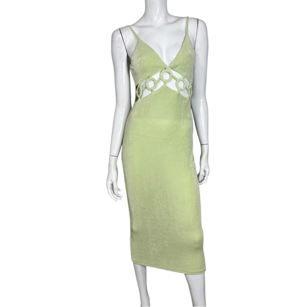Etiquette Light Green Spaghetti Strap V-Neck Cutout Maxi Dress‎